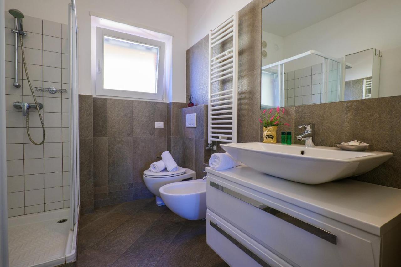 Residence Girasole Casa Rossa B Colico Extérieur photo
